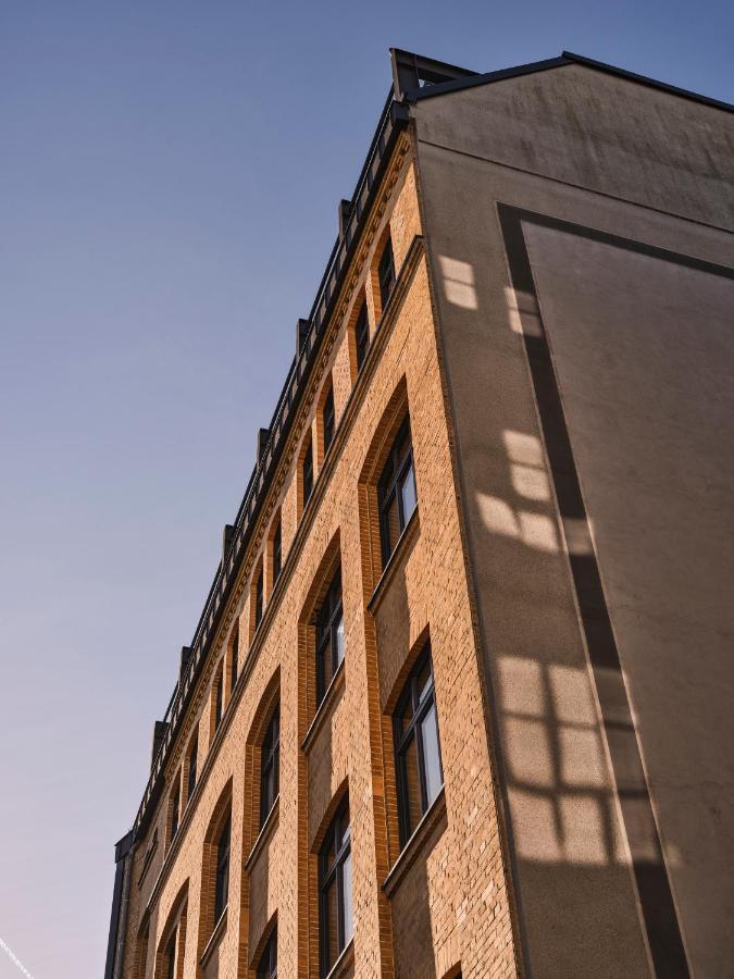 Hotel Sly Berlín Exterior foto The building's exterior